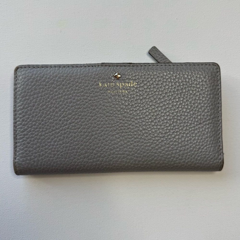 Kate Spade Gray Wallet